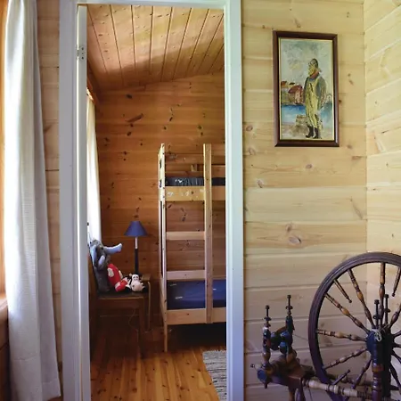 Four Bedroom Holiday In *