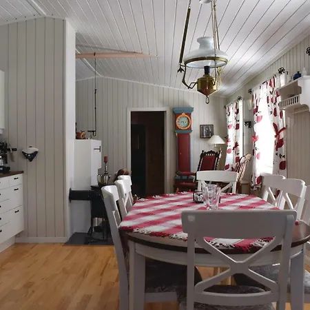 Feriehus Four Bedroom Holiday In