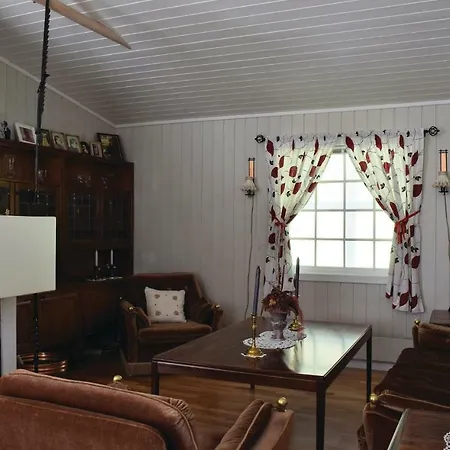 Four Bedroom Holiday In * Etnesjøen